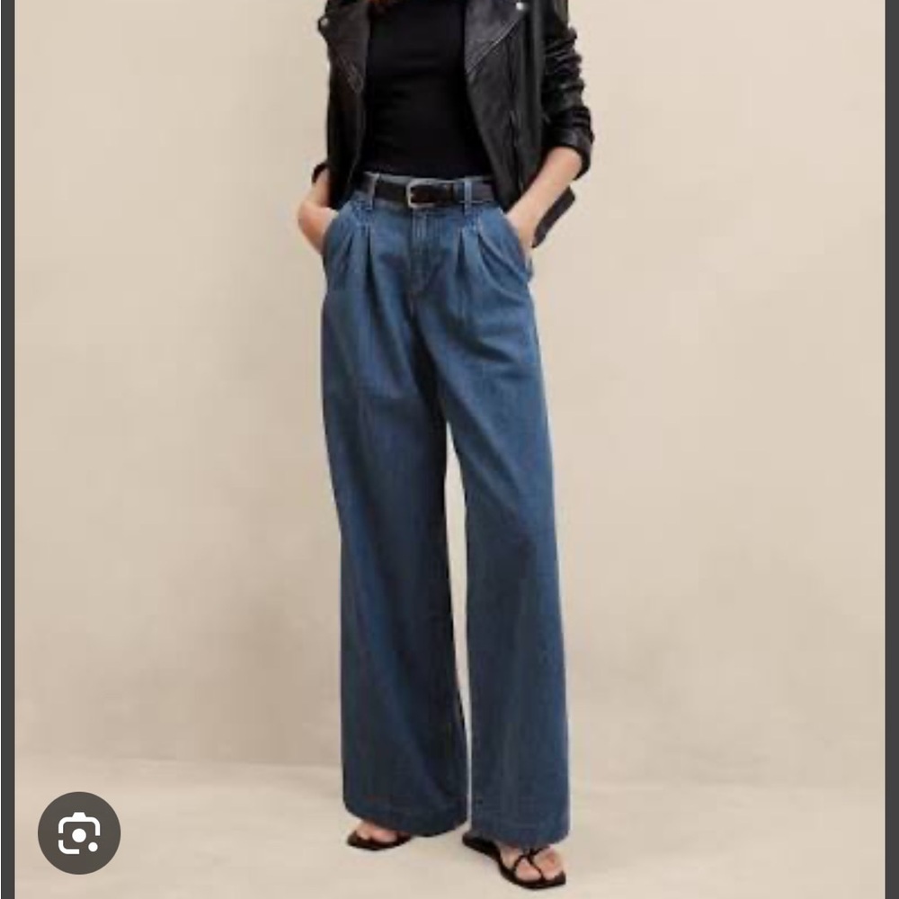 Banana Republic Luxe High Rjse Wide Leg Pleated Trouser Jeans NWT